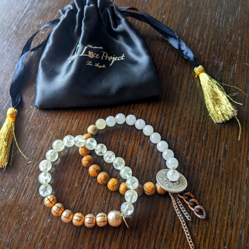 The Lace Project Quartz Set of 2